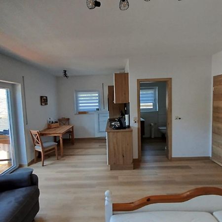 Moselferienweingut Schaefer Apartment วินทริค ภายนอก รูปภาพ