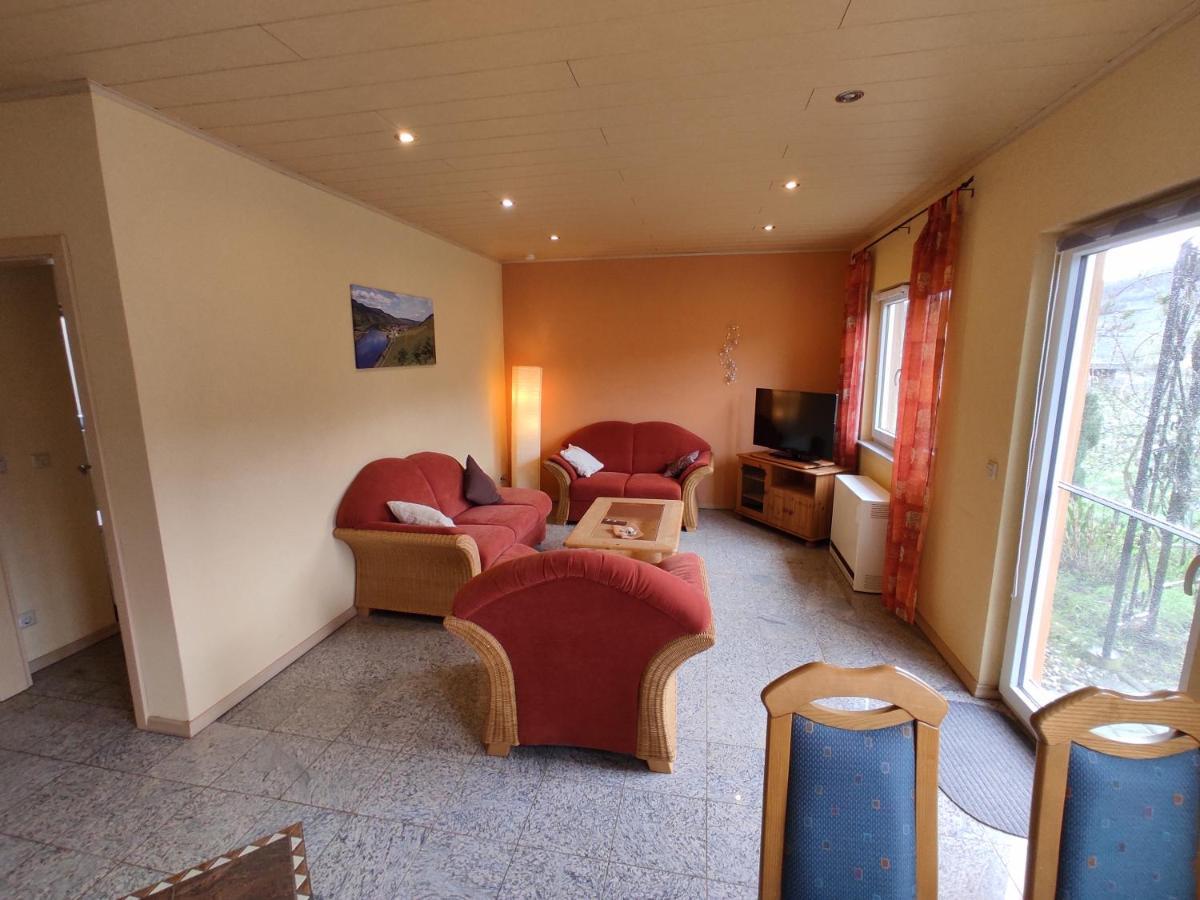 Moselferienweingut Schaefer Apartment วินทริค ภายนอก รูปภาพ
