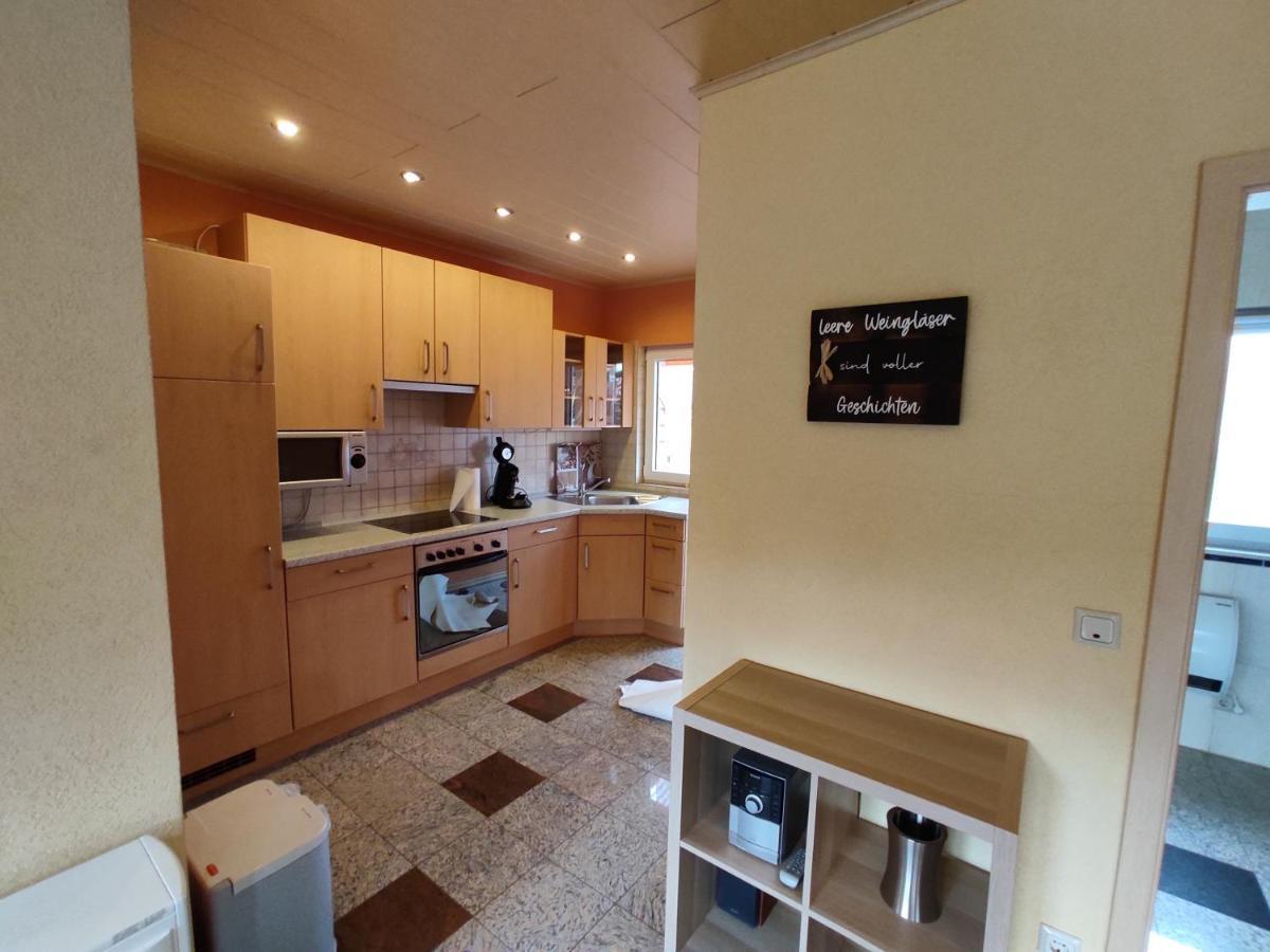 Moselferienweingut Schaefer Apartment วินทริค ภายนอก รูปภาพ