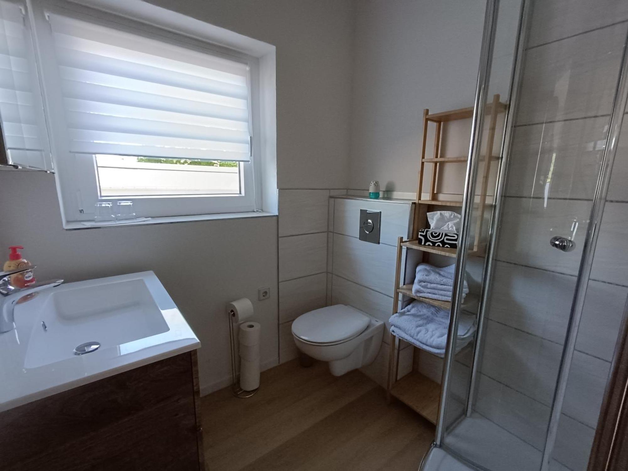 Moselferienweingut Schaefer Apartment วินทริค ภายนอก รูปภาพ