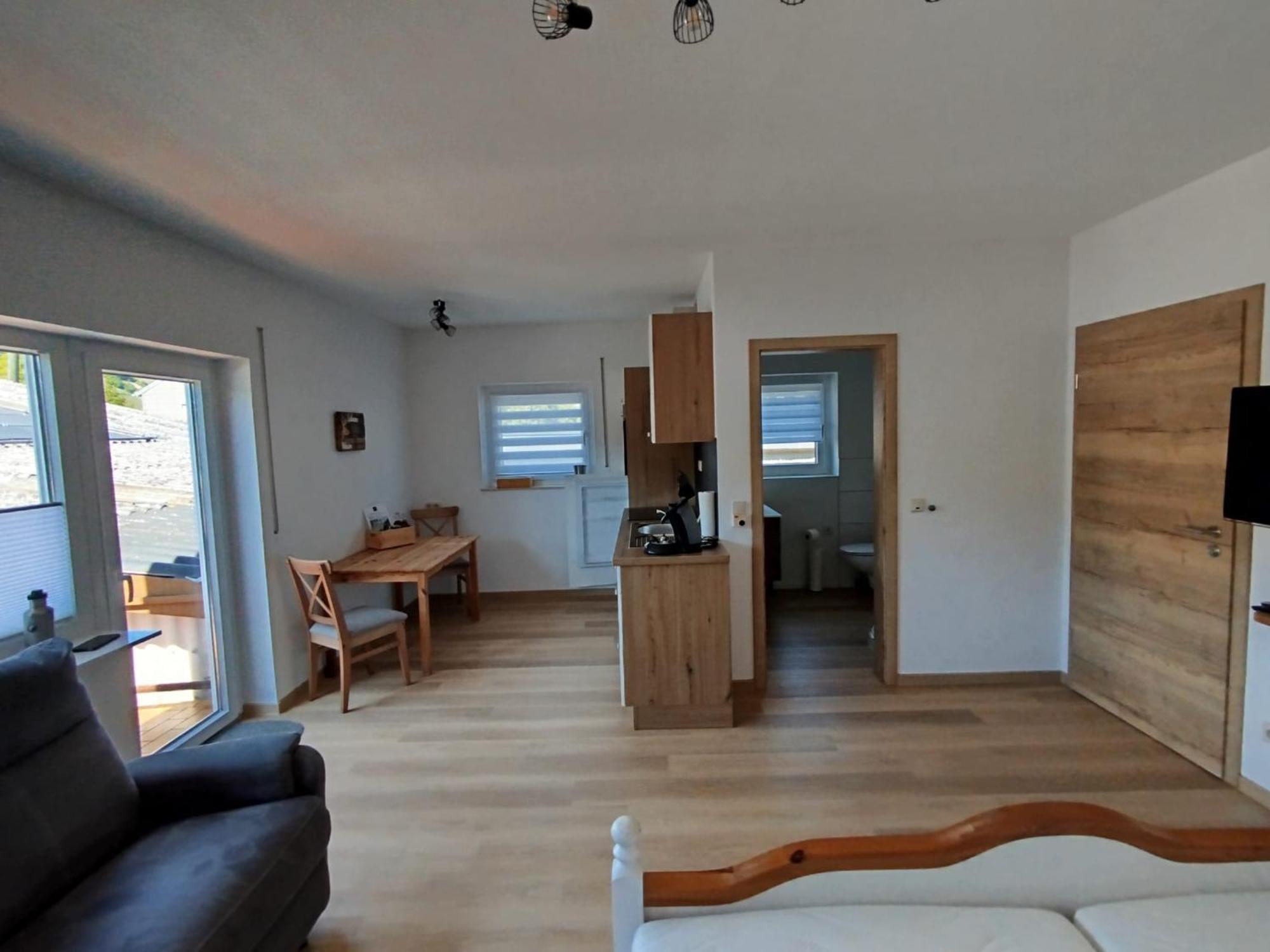 Moselferienweingut Schaefer Apartment วินทริค ภายนอก รูปภาพ