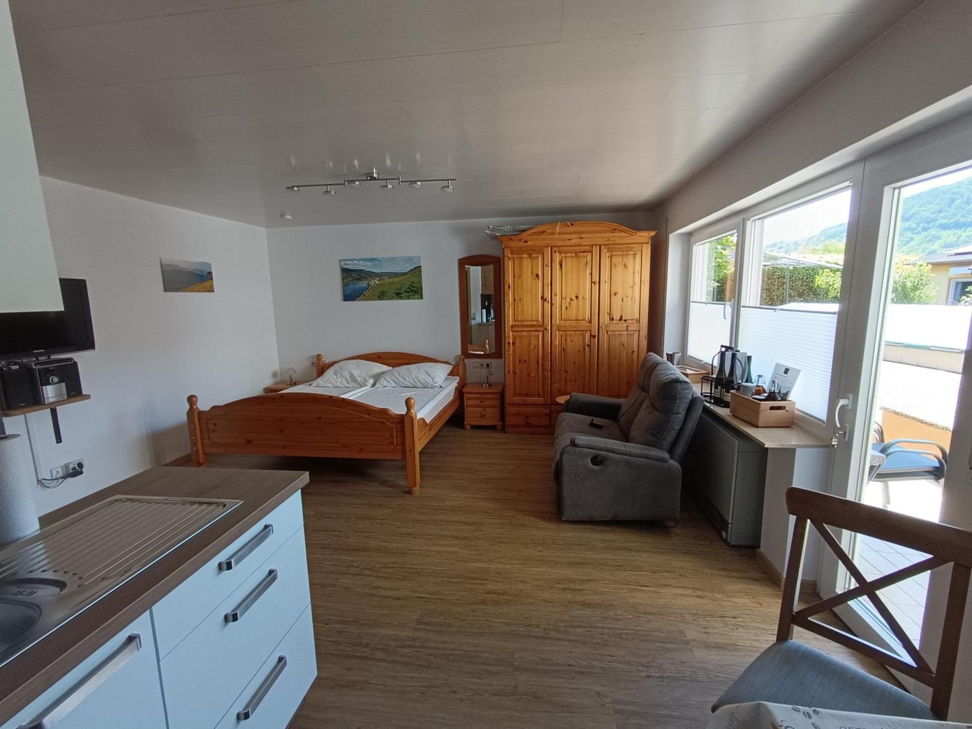 Moselferienweingut Schaefer Apartment วินทริค ห้อง รูปภาพ