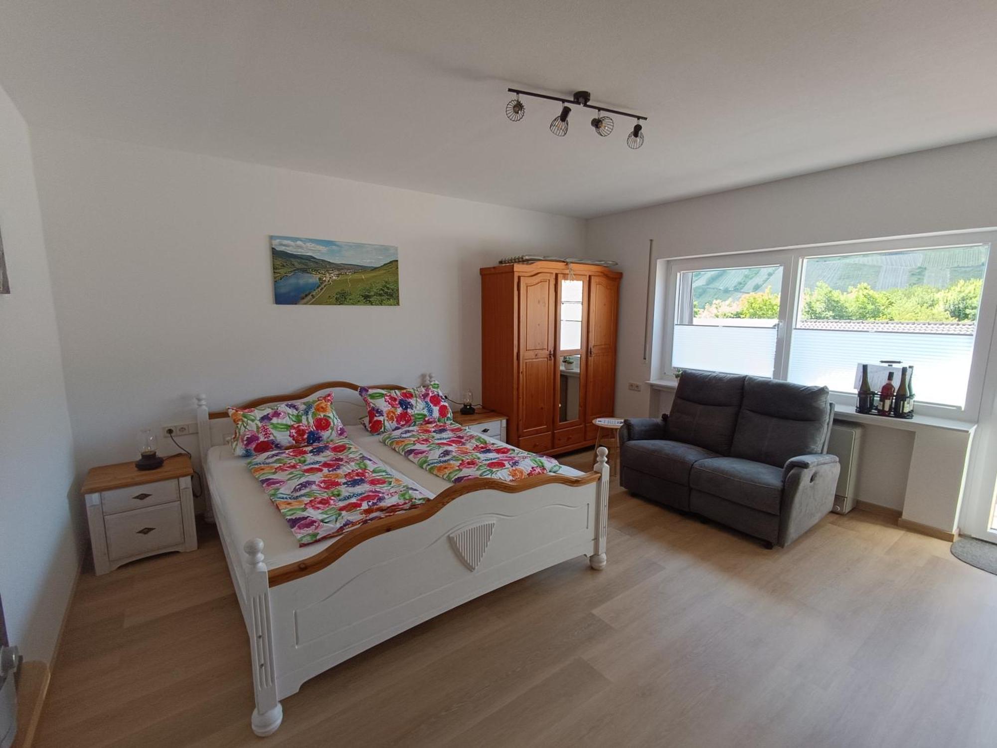 Moselferienweingut Schaefer Apartment วินทริค ห้อง รูปภาพ